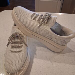 Skechers White Knit Sneakers with Glitter Laces